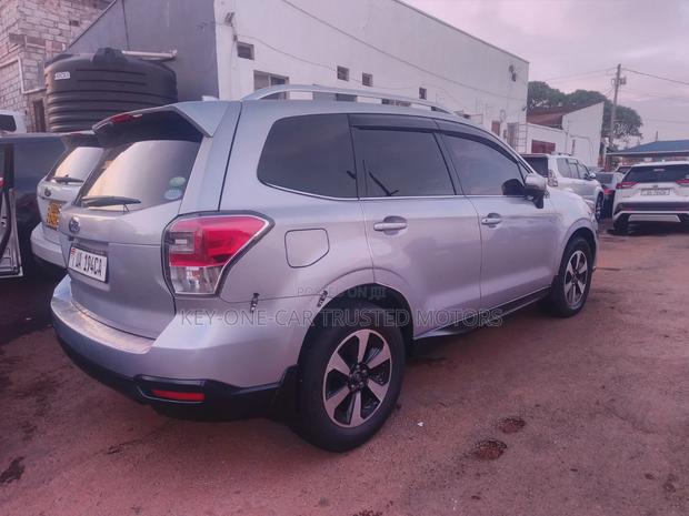 Subaru Forester 2.0XT Premium AWD 2016 Silver