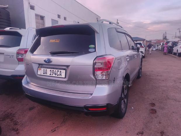 Subaru Forester 2.0XT Premium AWD 2016 Silver