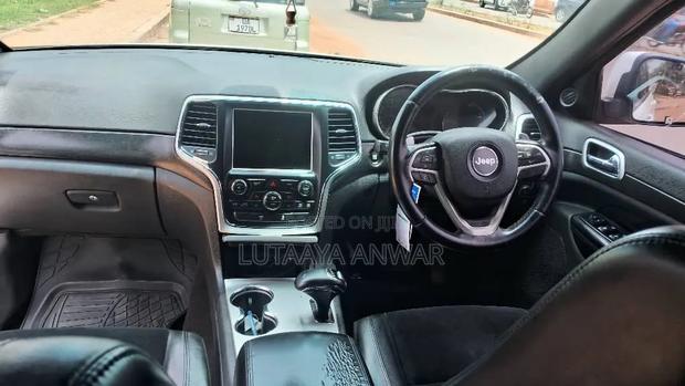 Jeep Cherokee Sport 4dr SUV (2.4L 4cyl 9A) 2015 White