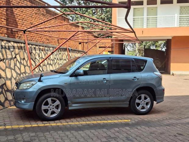Toyota RAV4 2.4 2008 Gray