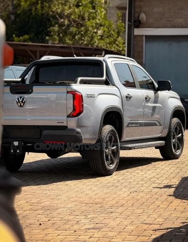 Volkswagen Amarok 2025 Gray