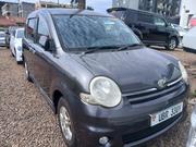 Toyota Sienta 2010 Gray for sale
