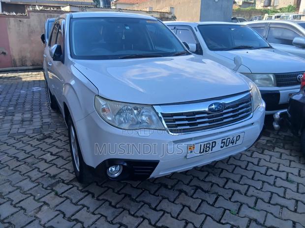 Subaru Forester 2009 White
