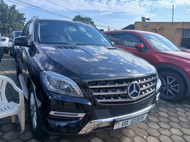Mercedes-Benz M Class 2013 Black