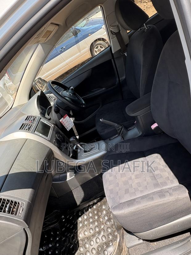 Toyota Corolla Fielder 1.5 Petrol AWD 2010 Silver