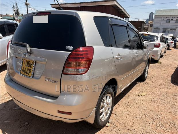 Toyota Corolla Spacio 1.5 X 2006 Silver
