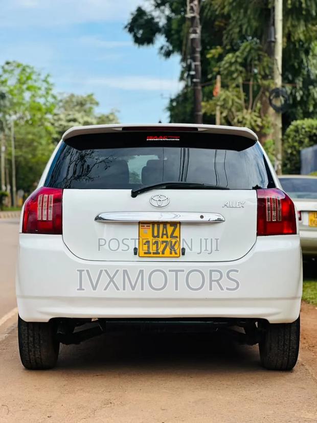 Toyota Allex 2005 White