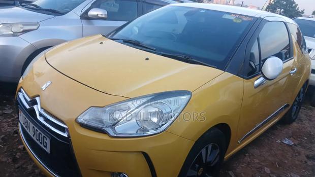 Citroen DS 3 2015 Yellow
