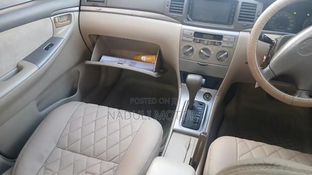 Toyota Corolla 2005 Silver