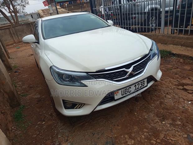 Toyota Mark X 2.5 RWD 2013 White