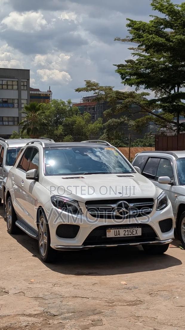 Mercedes-Benz GLE-Class GLE 350d 4MATIC 2018 White