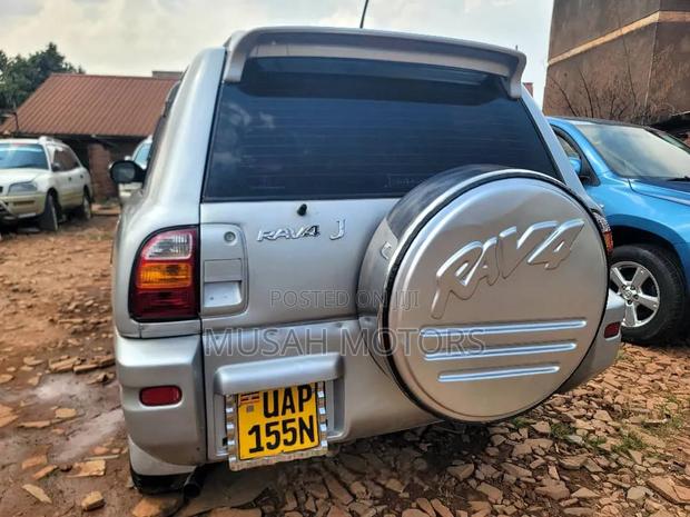 Toyota RAV4 Cabriolet 1998 Silver