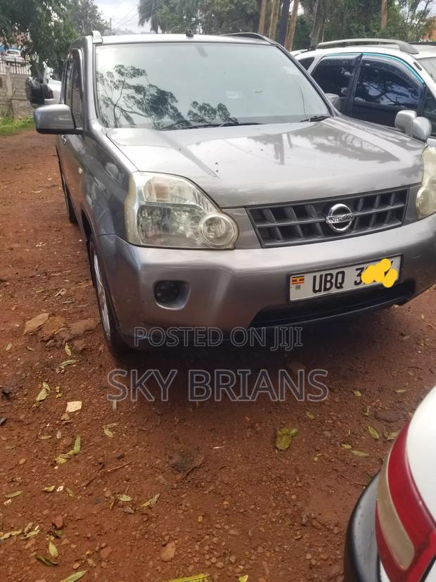 Nissan X-Trail 2.0 Petrol XE 2009 Gray