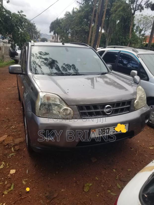 Nissan X-Trail 2.0 Petrol XE 2009 Gray