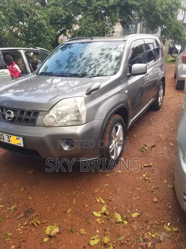Nissan X-Trail 2.0 Petrol XE 2009 Gray