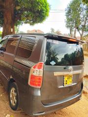 Toyota Noah 2.0 143hp AWD (7 Seater) 2009 Gray for sale