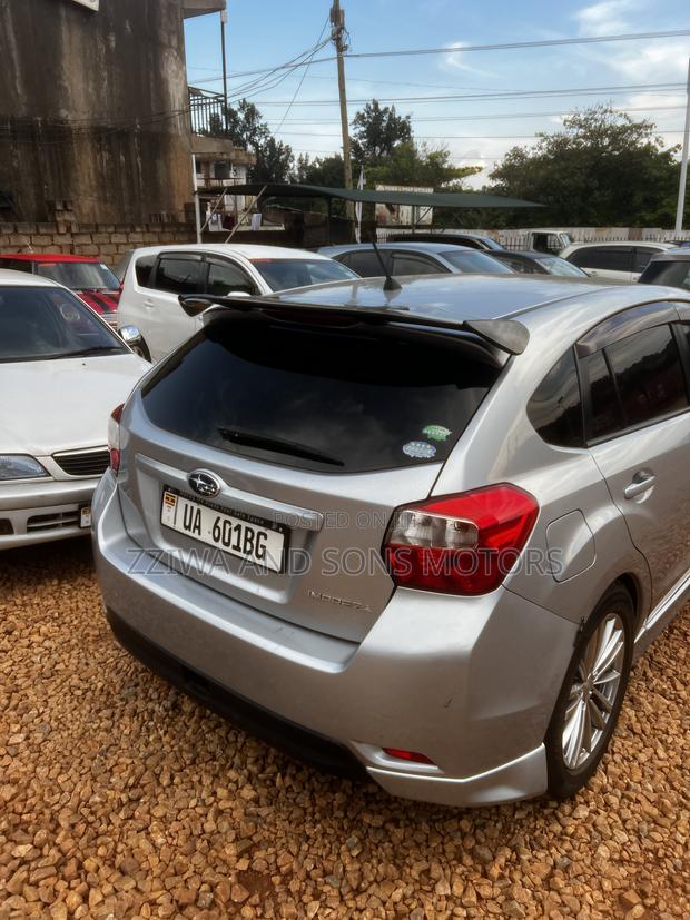 Subaru Impreza 2.0i AWD Hatchback 2016 Silver
