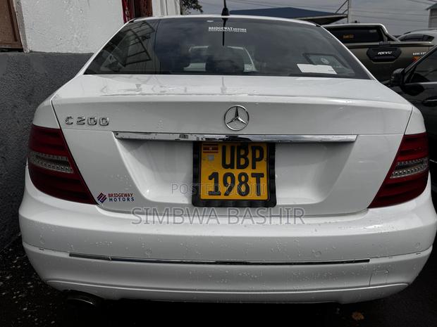 Mercedes-Benz C200 2013 White
