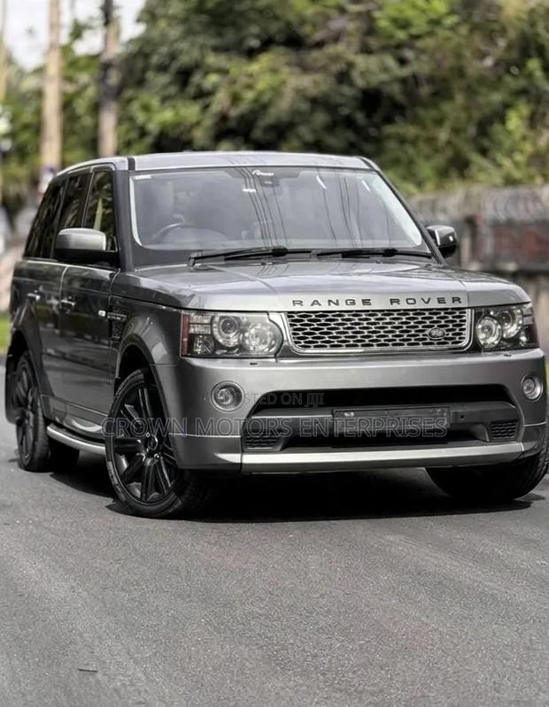 Land Rover Range Rover Sport Autobiography 4x4 (5.0L 8cyl 6A) 2013 Gray