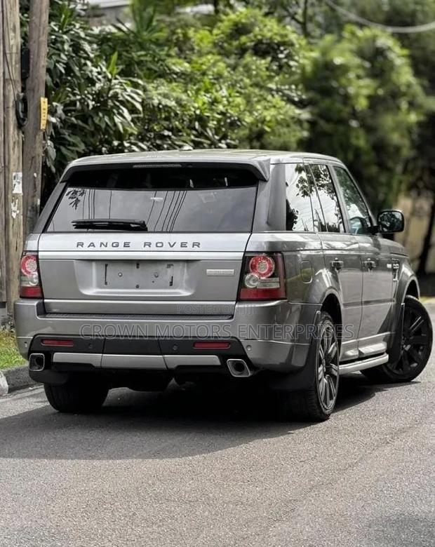 Land Rover Range Rover Sport Autobiography 4x4 (5.0L 8cyl 6A) 2013 Gray