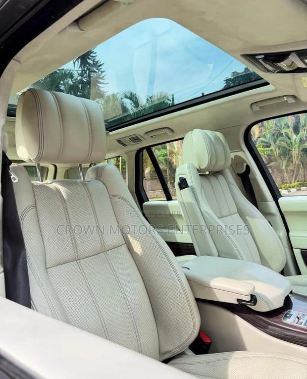 Land Rover Range Rover Vogue 2015 Red