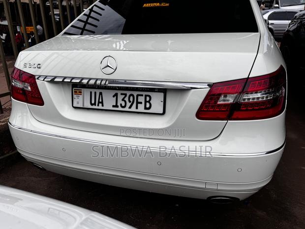 Mercedes-Benz E300 2010 White
