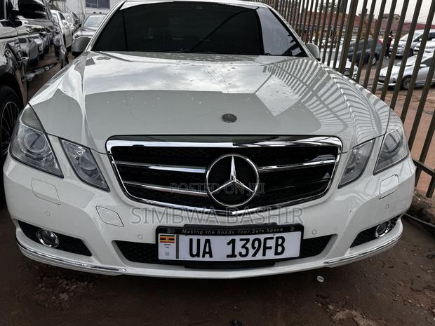 Mercedes-Benz E300 2010 White