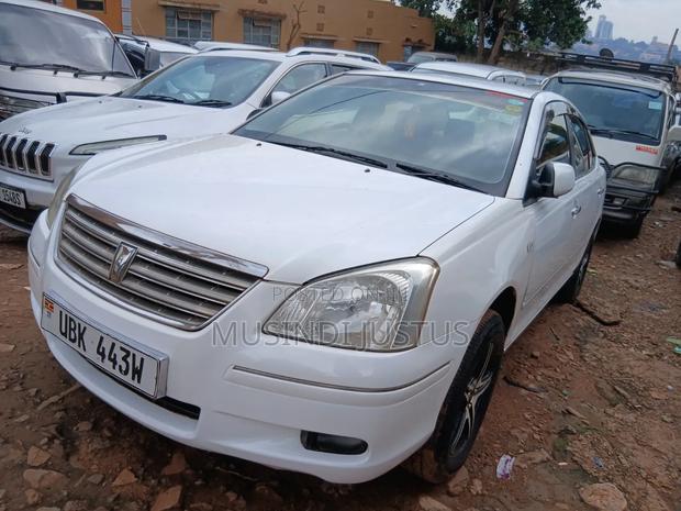 Toyota Premio 2006 White