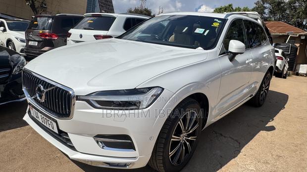 Volvo XC60 2018 White