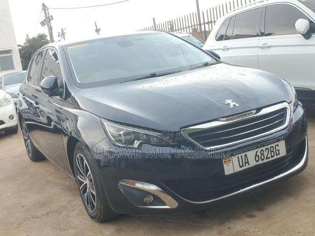 Peugeot 308 2017 Blue