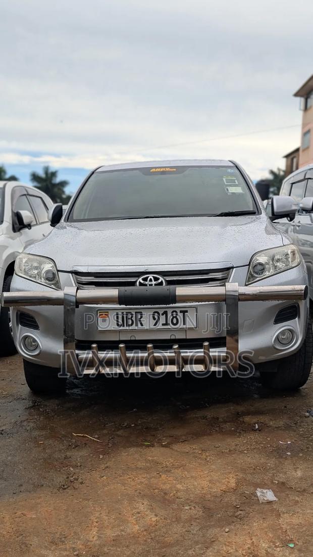 Toyota Vanguard 2009 Silver