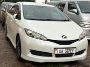 Toyota Wish 2011 White for sale