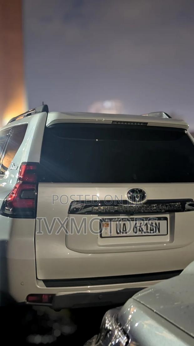 Toyota Land Cruiser Prado 2.8 2021 White