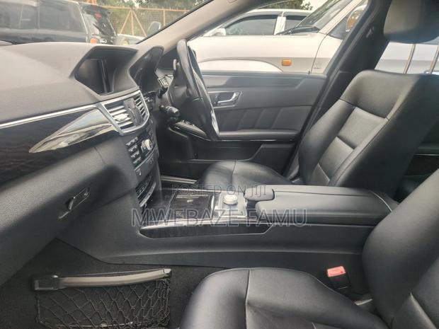 Mercedes-Benz E300 2010 Black