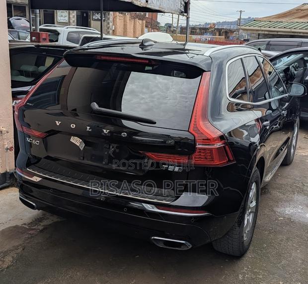 Volvo XC60 T5 Inscription AWD 2017 Black