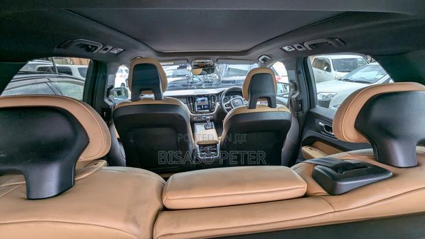 Volvo XC60 T5 Inscription AWD 2017 Black