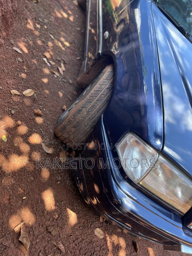 Mercedes-Benz C200 2000 Blue