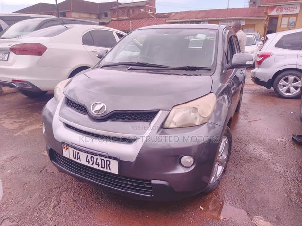 Toyota IST 2008 Black