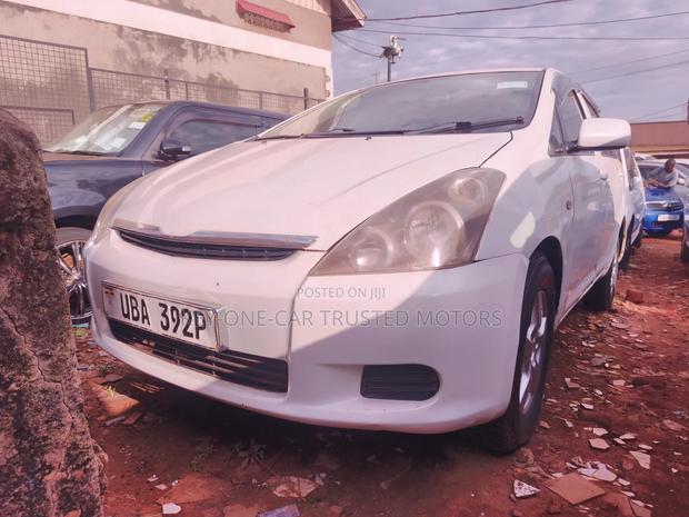 Toyota Wish 2005 White