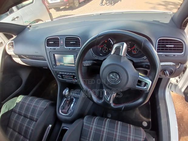 Volkswagen Golf GTI Autobahn 4-Door 2016 White