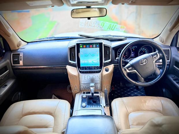 Toyota Land Cruiser 4.0 VVTi Executive 2008 White