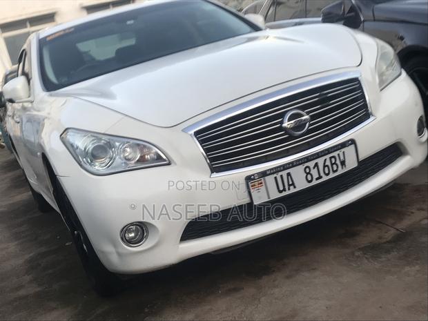 Nissan Fuga 2010 White