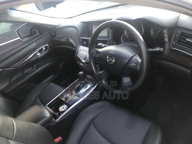 Nissan Fuga 2010 White