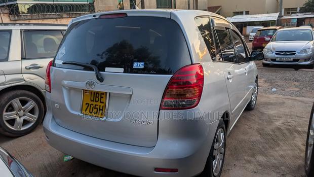 Toyota Corolla Spacio 1.5 X 2004 Silver