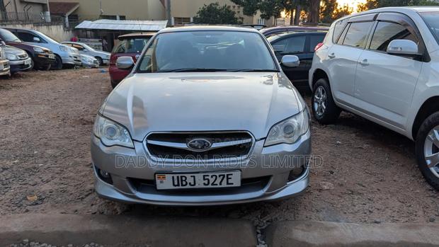 Subaru Legacy 2.0 AWD 2007 Silver