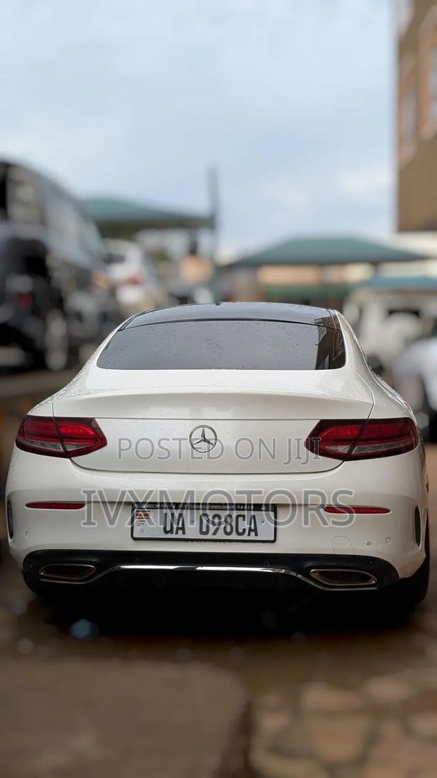 Mercedes-Benz C200 2017 White