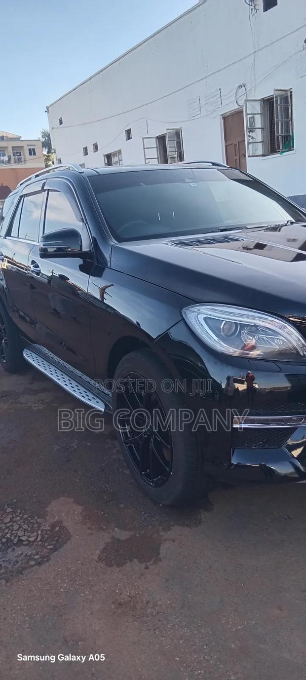 Mercedes-Benz M Class ML350 4MATIC 4dr SUV AWD (3.5L 6cyl 7A) 2015