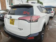 Toyota RAV4 2015 White for sale