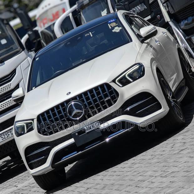 Mercedes-Benz GLE-Class GLE 400d 4MATIC 2020 White