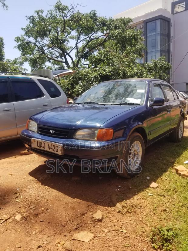 Toyota Corsa 2000 Blue